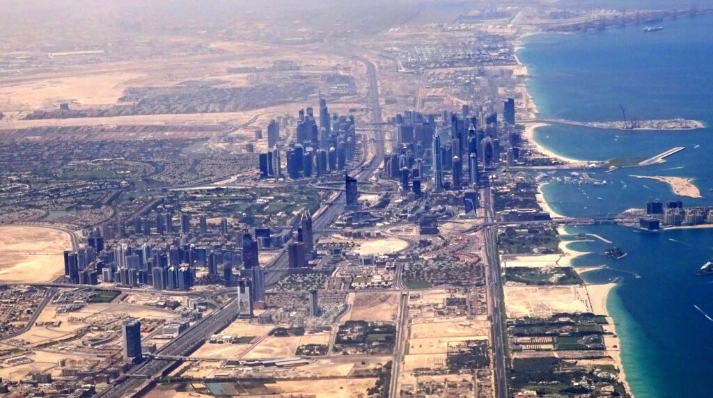 dubai-g907e1050e_1920