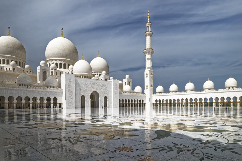 sheikh-zayed-mosque-dubai