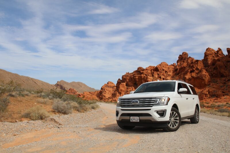 car-hire-dubai-luxury