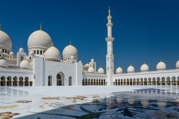good-places-to-visit-in-uae